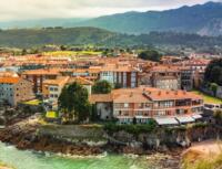 Llanes